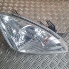Priekšējais labais lukturis priekš MITSUBISHI LANCER 2006