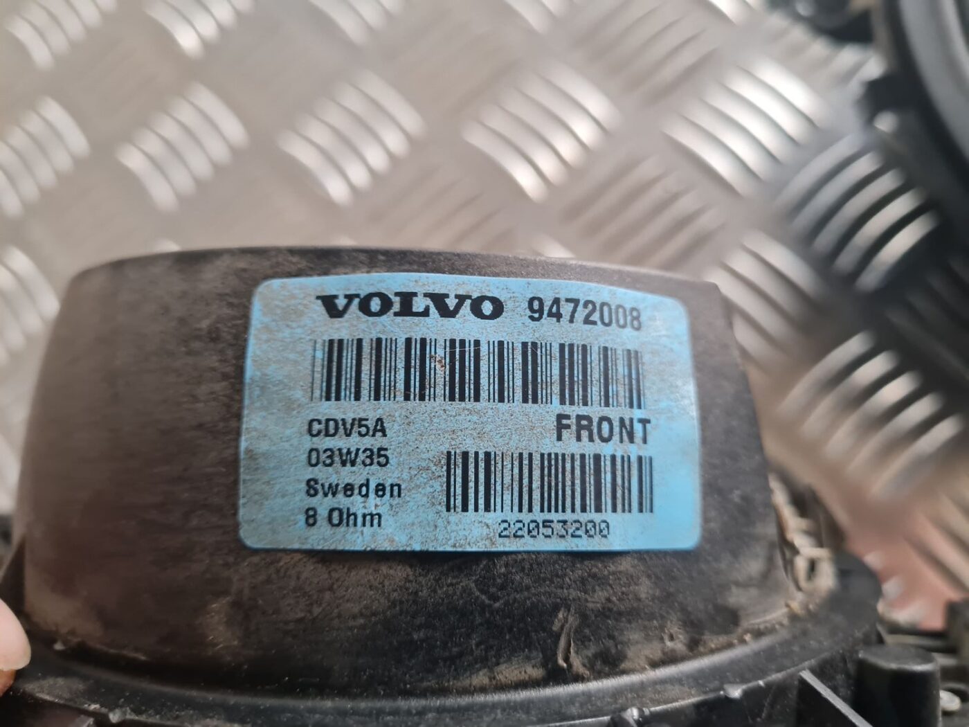 Durvju skaļrunis, apakšā priekš VOLVO V70 2003 SILVER 3 Durvju skaļrunis, apakšā priekš VOLVO V70 2003 SILVER