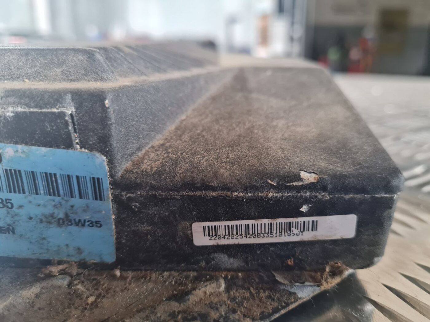 Audio pastiprinātāja bloks priekš VOLVO V70 2003 SILVER 3 Audio pastiprinātāja bloks priekš VOLVO V70 2003 SILVER