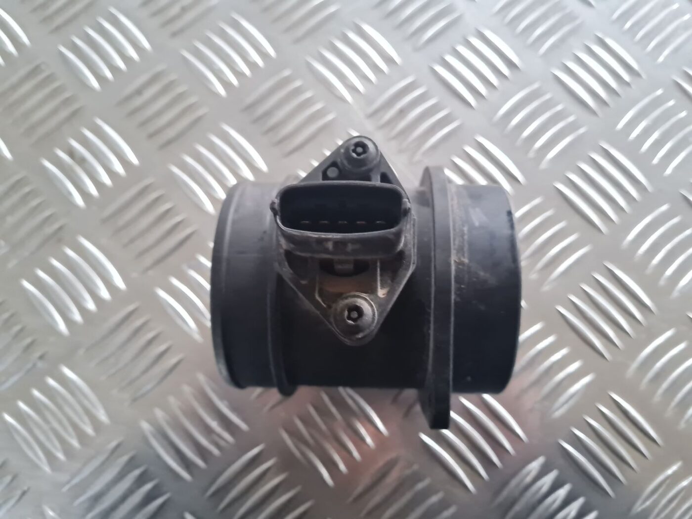 Gaisa plūsmas mērītājs priekš VOLVO V70 2003 SILVER 2 Gaisa plūsmas mērītājs priekš VOLVO V70 2003 SILVER