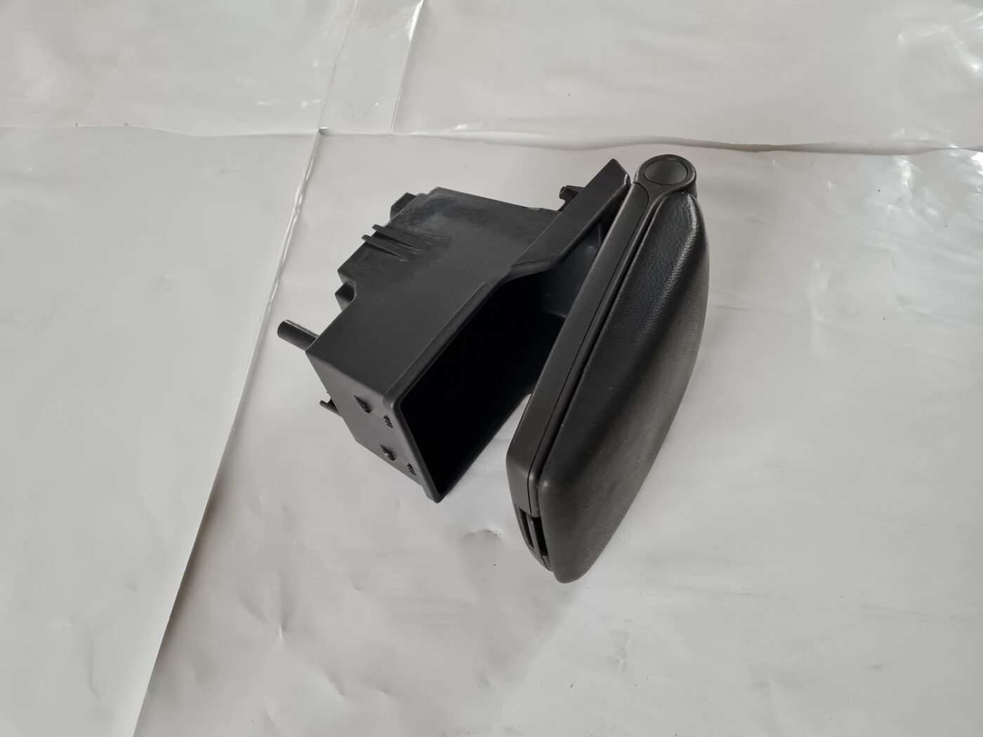 Roku balsts priekš VOLVO V70 2003 SILVER 6 Roku balsts priekš VOLVO V70 2003 SILVER