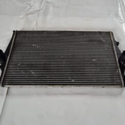 Interkūleris priekš VOLVO V70 2003 SILVER