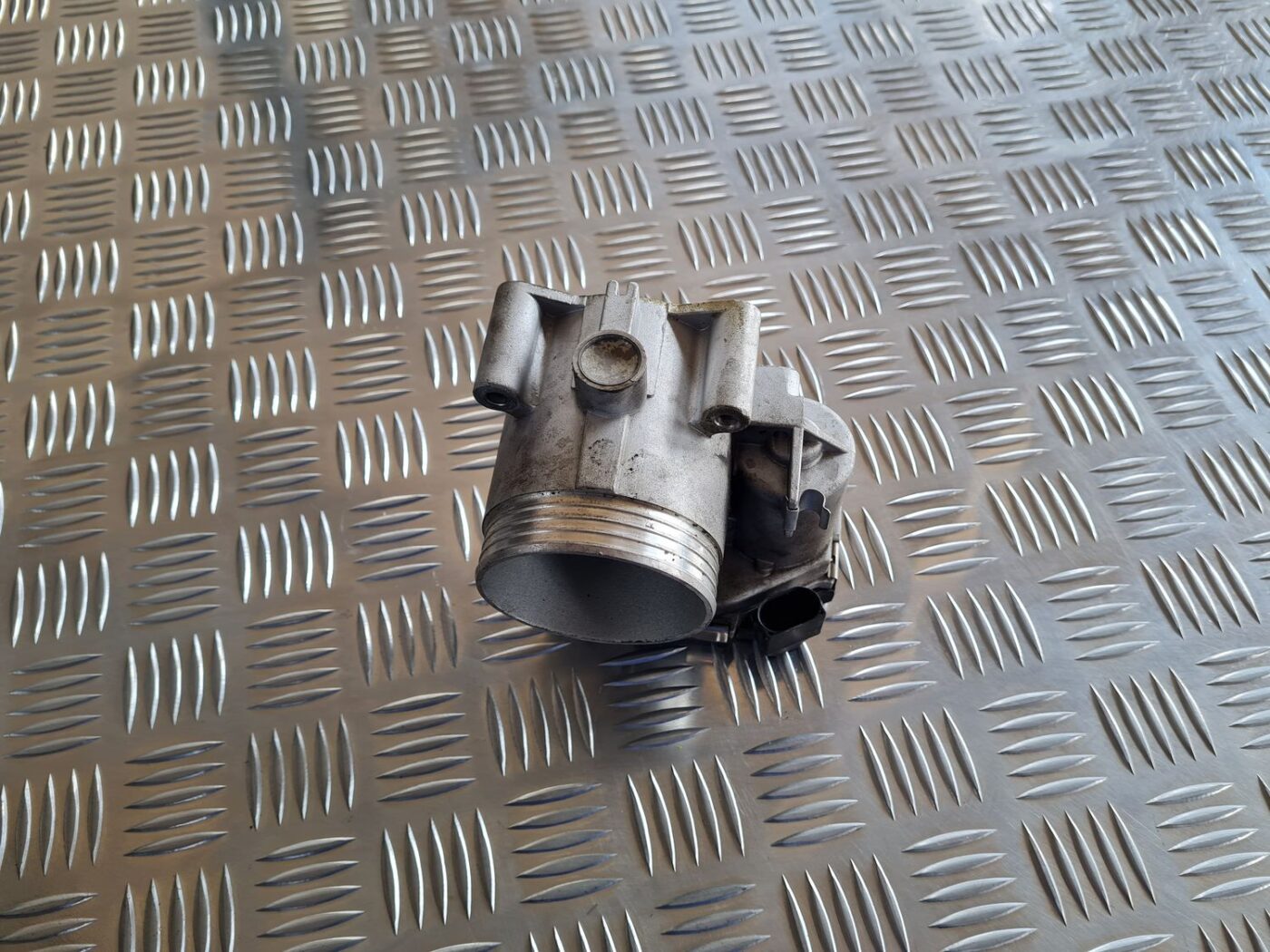 Droseļvārsts priekš VOLVO S60 2008 3 Droseļvārsts priekš VOLVO S60 2008