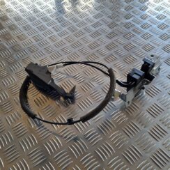 Aizmugurējā sēdekļa slēdzene priekš VOLVO S60 2008