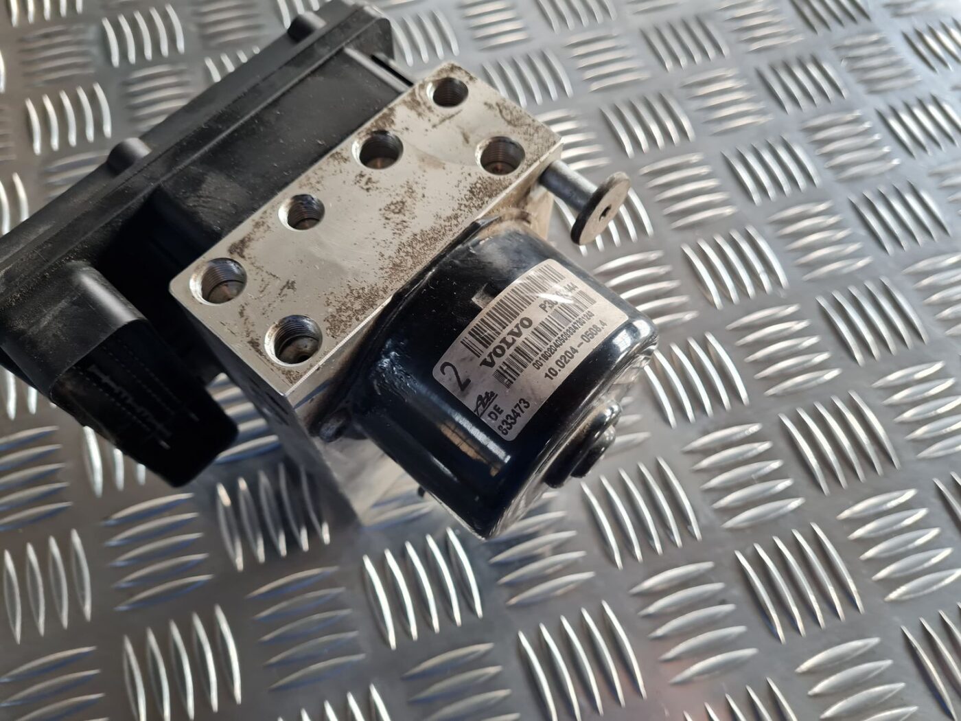 ABS bloks priekš VOLVO S60 2008 5 ABS bloks priekš VOLVO S60 2008