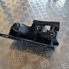 Aizmugurēja bufera kronšteins priekš VOLVO S60 2008