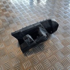 Aizmugurēja bufera kronšteins priekš VOLVO S60 2008