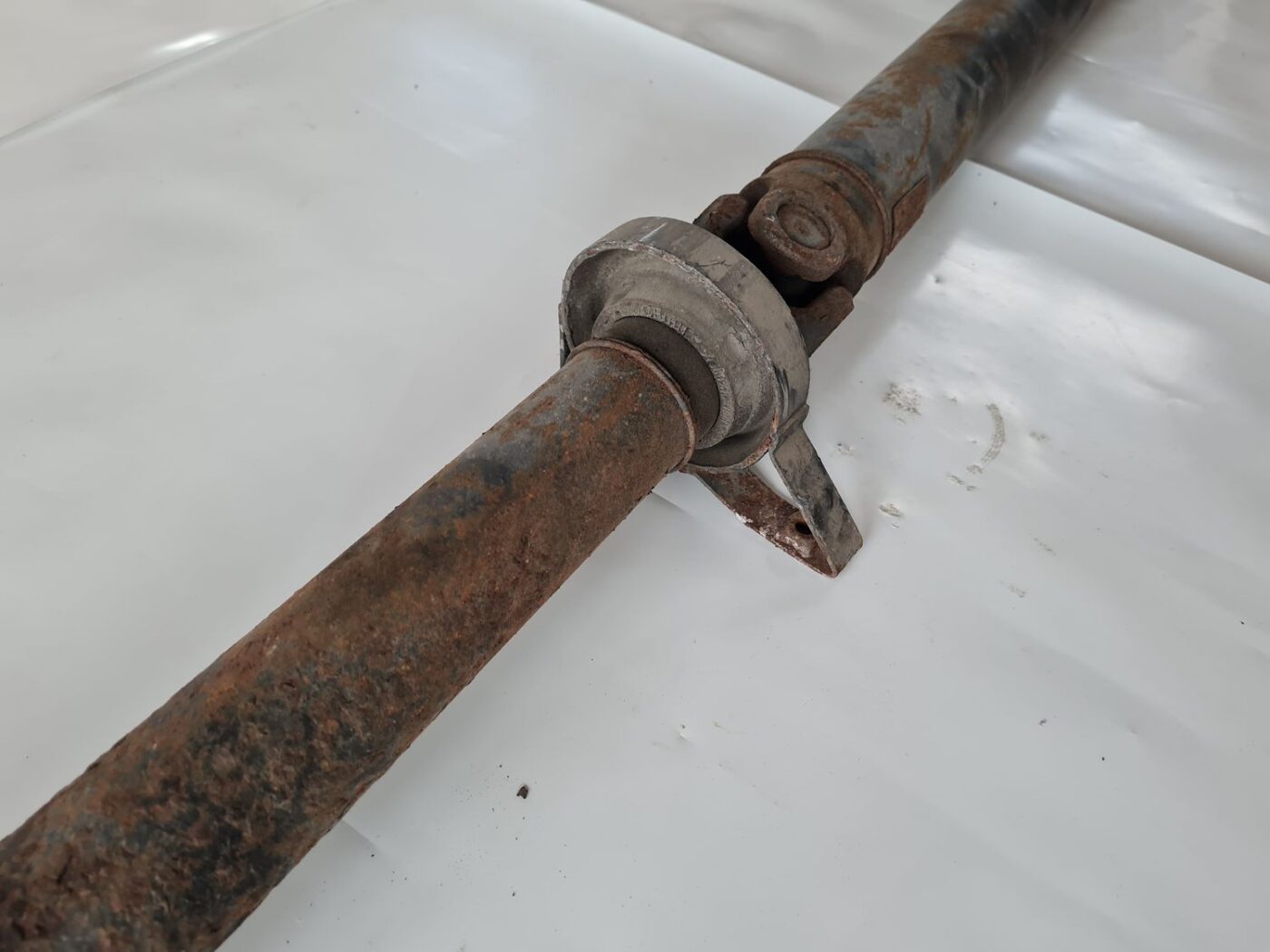 Kardāns priekš VOLVO S60 2008