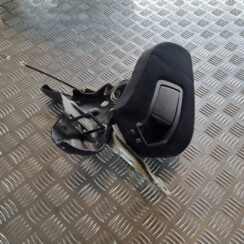 Aizmugurējā sēdekļa slēdzene priekš SUBARU LEGACY 2010