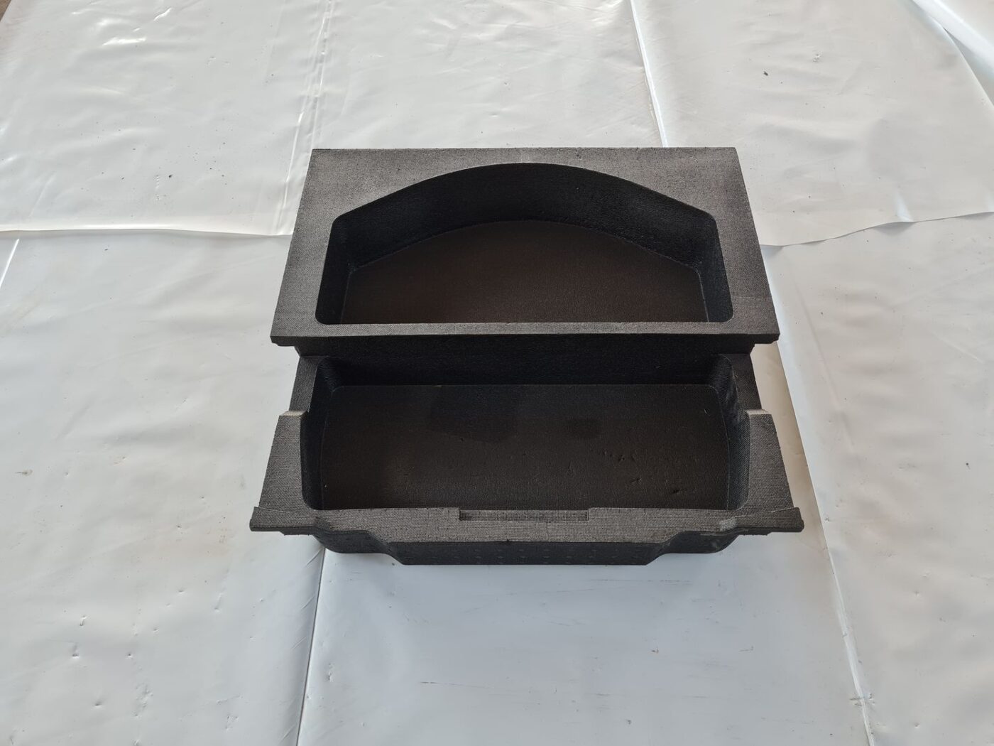 Bagāžnieka nodalījuma instrumentu ieliktnis priekš SUBARU LEGACY 2010