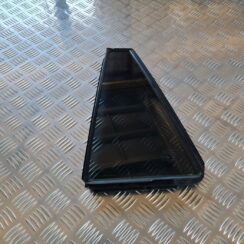 Kreiso durvju stūra stikls priekš SUBARU LEGACY 2010