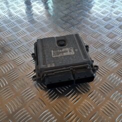 Dzinēja vadības bloks priekš VOLVO V70 2006