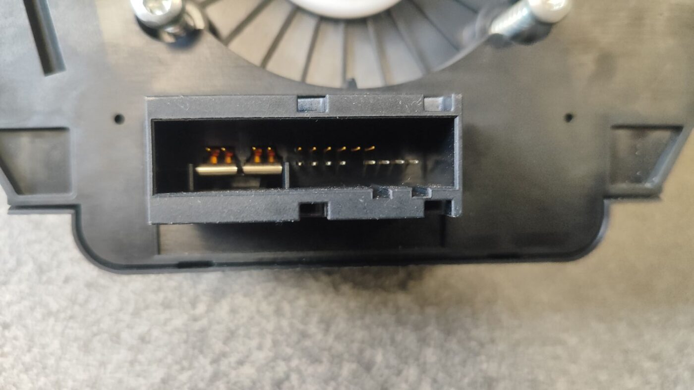 Stūres statnes slēdzis priekš OPEL CORSA 2007 4 Stūres statnes slēdzis priekš OPEL CORSA 2007