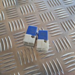 Cigarešu aizdedzināmaja releja priekš NISSAN X-TRAIL 2002