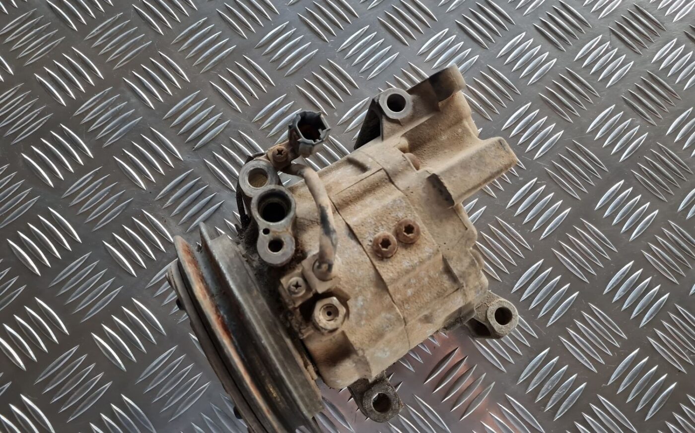 Gaisa kondicioniera kompresors priekš NISSAN X-TRAIL 2002