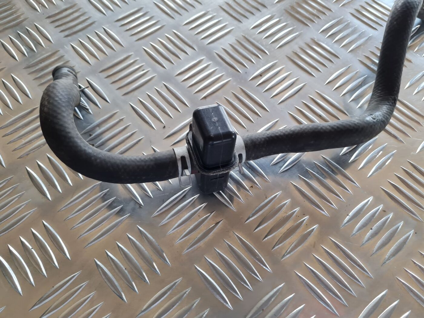 Vakuuma bremžu pastiprinātāja caurule priekš NISSAN X-TRAIL 2002 2 Vakuuma bremžu pastiprinātāja caurule priekš NISSAN X-TRAIL 2002