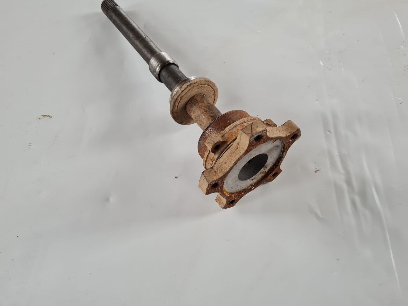 Pusass priekšēja labā priekš NISSAN X-TRAIL 2002