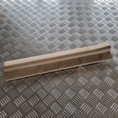 Sliekšņa priekšēja kreisa uzlika (salonā) priekš NISSAN X-TRAIL 2002