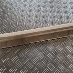 Sliekšņa priekšēja laba uzlika (salonā) priekš NISSAN X-TRAIL 2002