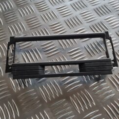 Mērinstrumentu paneļa dekoratīvais rāmis priekš NISSAN X-TRAIL 2002