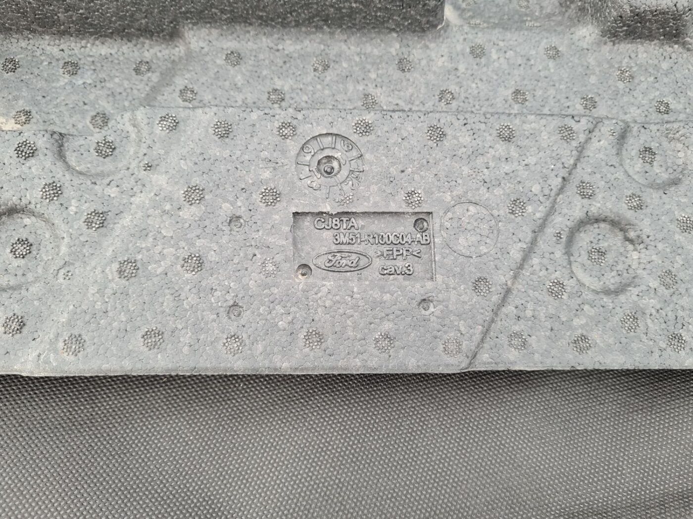 Bagāžnieka nodalījuma instrumentu ieliktnis priekš FORD C-MAX 2011