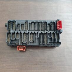 Drošinātāju bloks priekš FORD GALAXY 2005