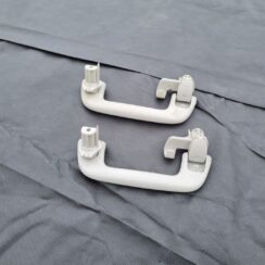 Salona rokturis griestos priekš TOYOTA COROLLA VERSO 2005