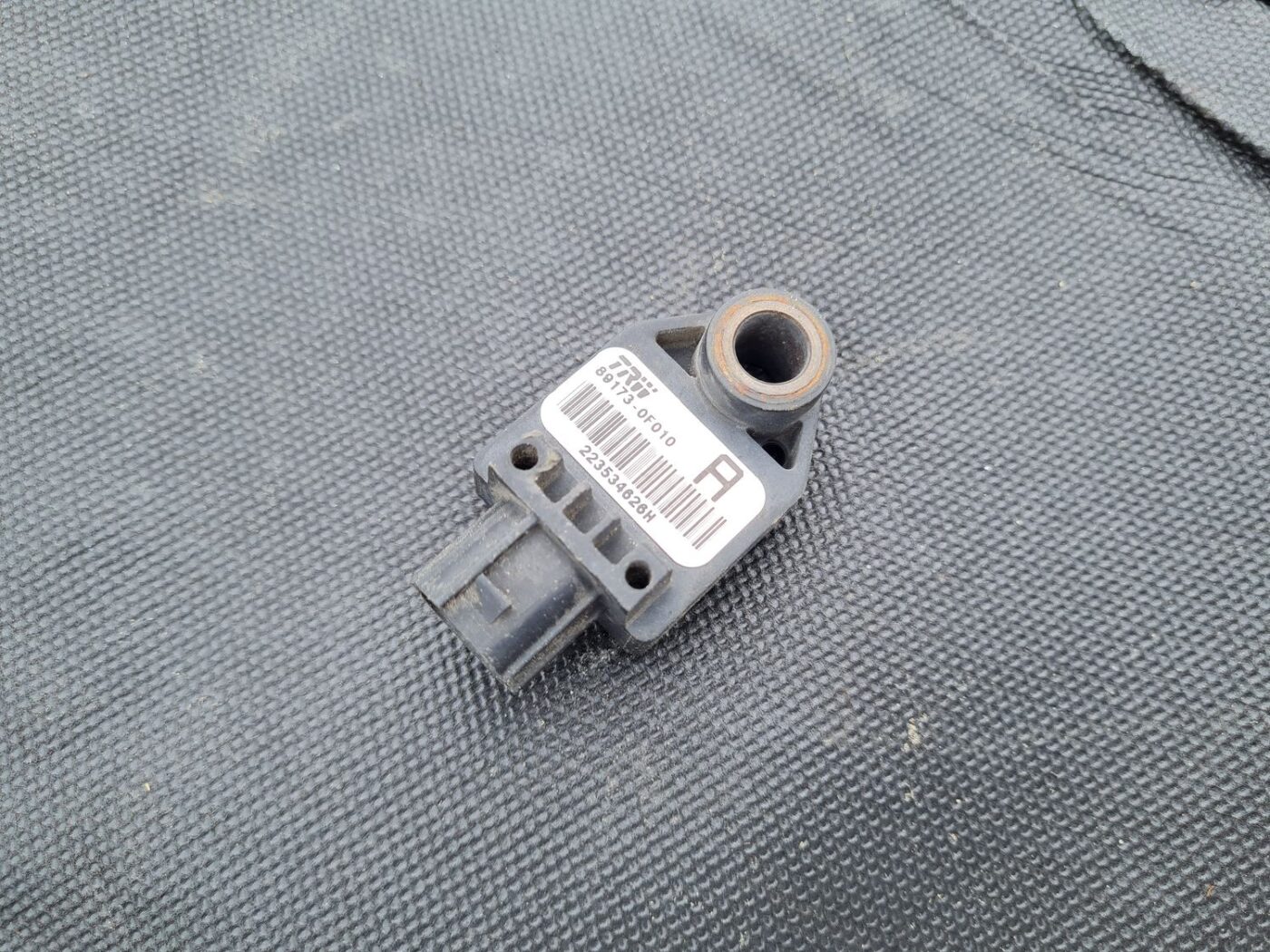 Drošības spilvena trieciensensors priekš TOYOTA COROLLA VERSO 2005 2 Drošības spilvena trieciensensors priekš TOYOTA COROLLA VERSO 2005