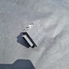 Vējstikla tīrīšanas mehānisma releja priekš TOYOTA AVENSIS 2012