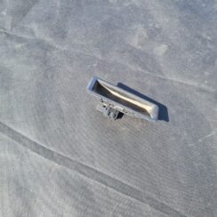 Bagažnieka vāka rokturis priekš BMW 520D E60 2006 ENG.