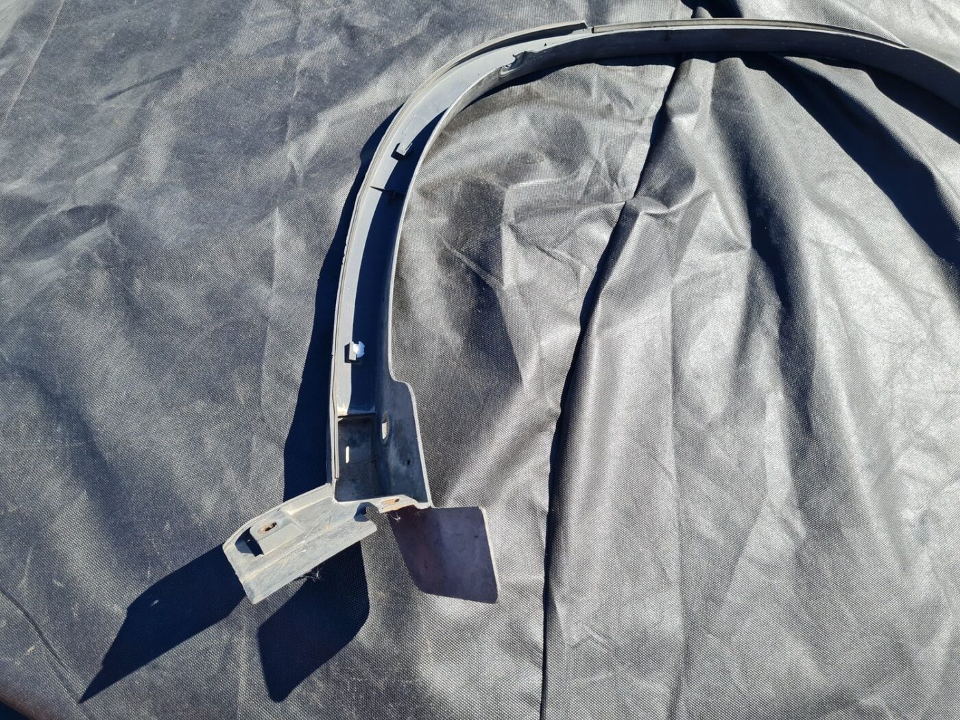 Aizmugurēja spārna uzlika (moldings) priekš NISSAN X-TRAIL 2008 6 Aizmugurēja spārna uzlika (moldings) priekš NISSAN X-TRAIL 2008