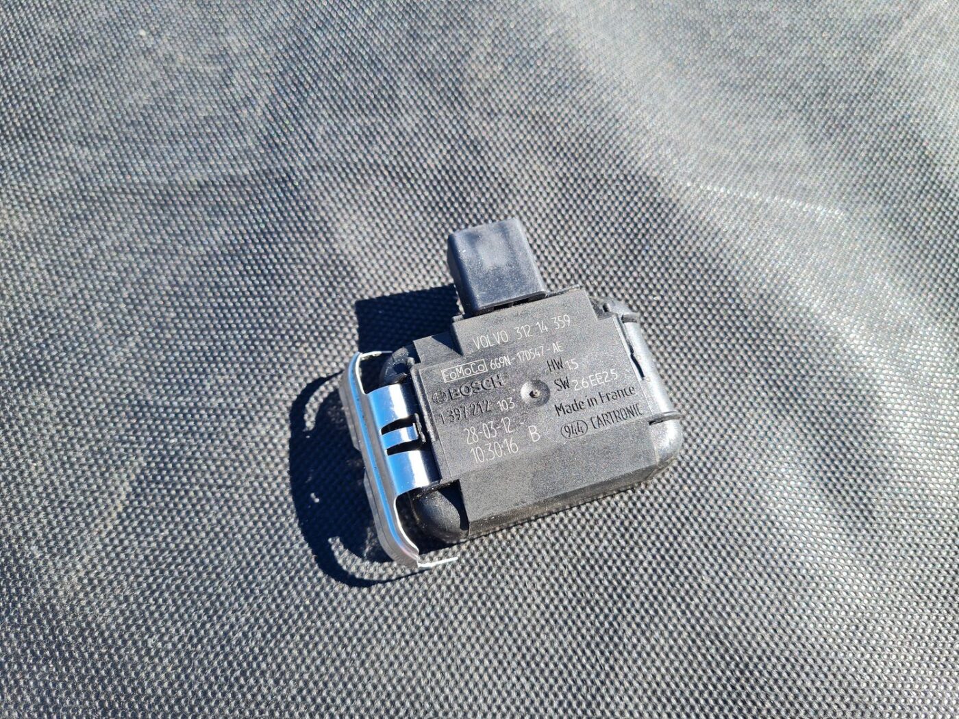 Lietus sensors priekš VOLVO V60 2012