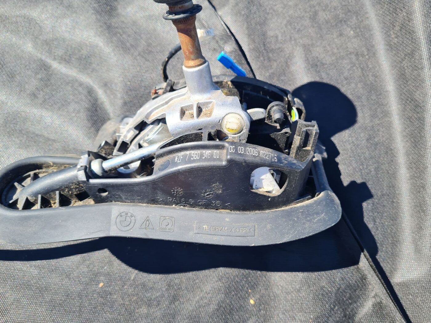 Ātrumu pārslēgšanas slēdzis priekš BMW 530D E61 2006 TOURING TITANSILVER 2 Ātrumu pārslēgšanas slēdzis priekš BMW 530D E61 2006 TOURING TITANSILVER