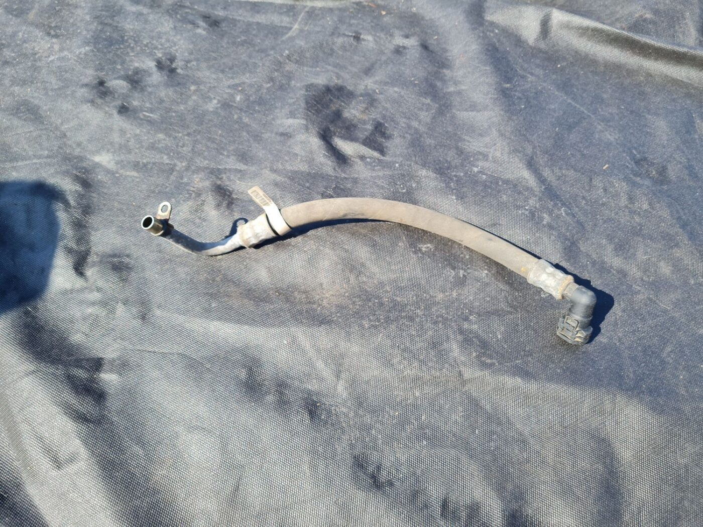 Pārnesumkārbas caurule priekš VOLVO S40 2007