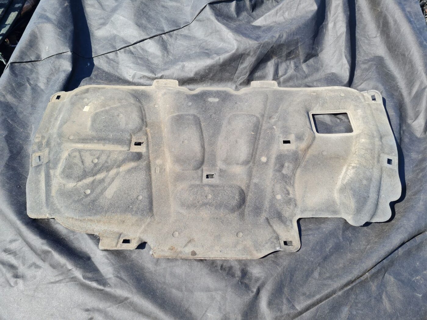 Pārsega trokšņa izolācija priekš VOLVO S40 2007