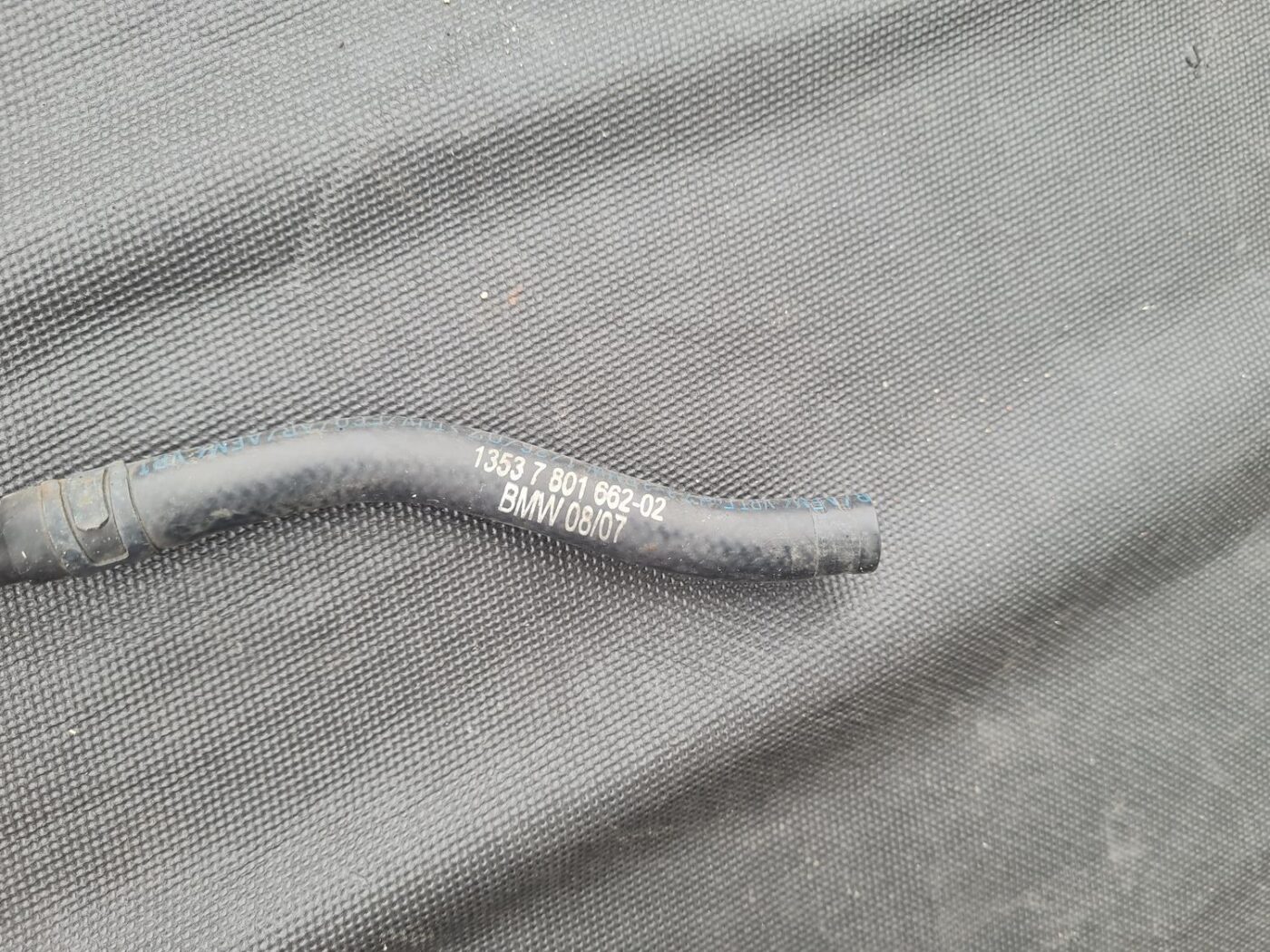 Degvielas caurule priekš BMW 330D E91 2008 TOURING 3 Degvielas caurule priekš BMW 330D E91 2008 TOURING