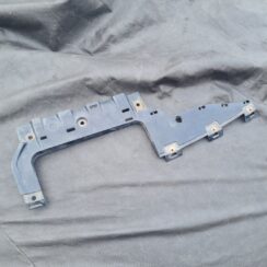 Aizmugurēja bufera kronšteins priekš BMW 330D E91 2008 TOURING