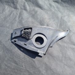 Vējstikla uzlikas (deflektora) režģis priekš OPEL ASTRA J 2011