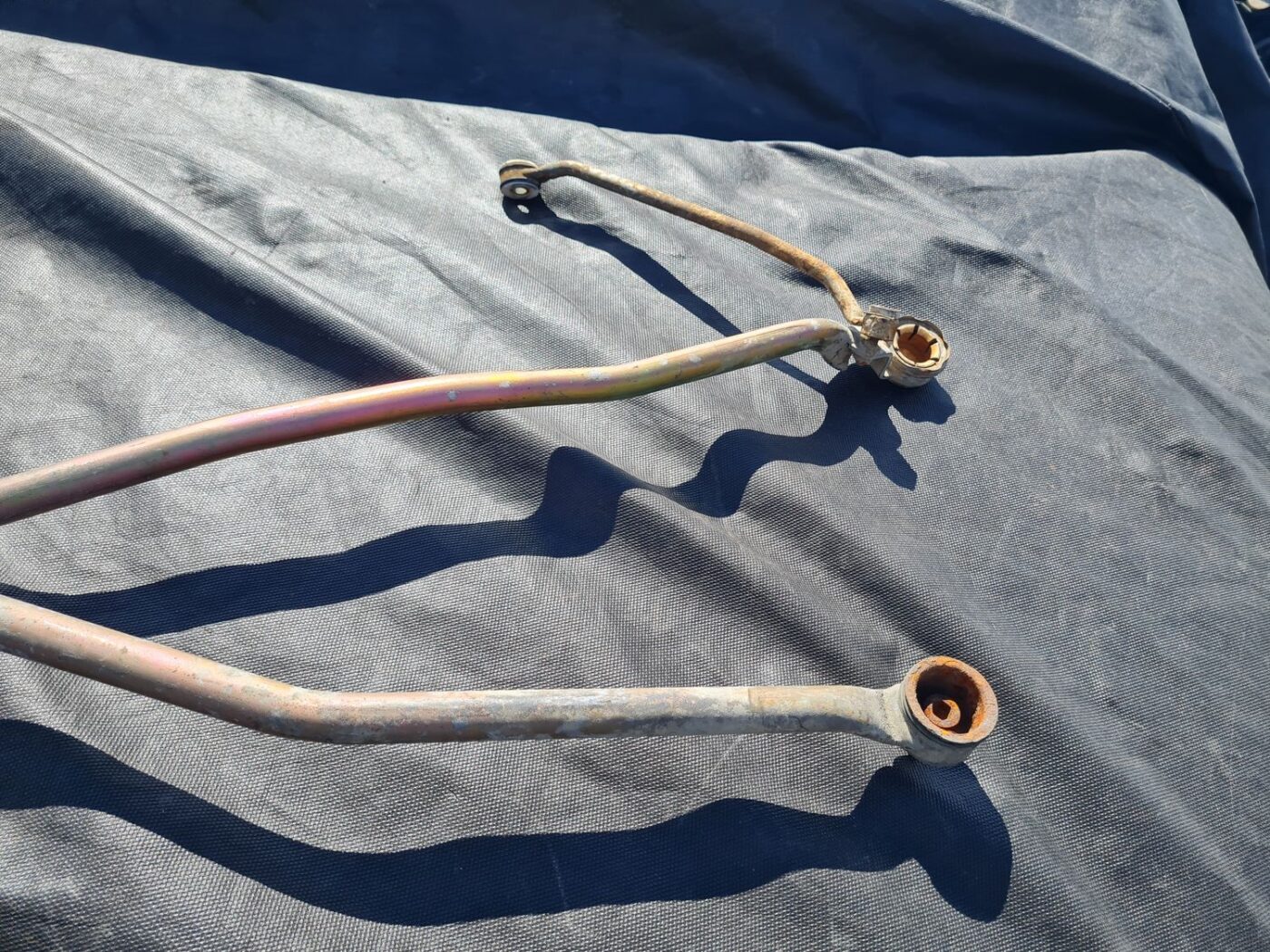 Ātrumu pārslēgšanas slēdzis priekš VW PASSAT 2000 BLUE 3 Ātrumu pārslēgšanas slēdzis priekš VW PASSAT 2000 BLUE