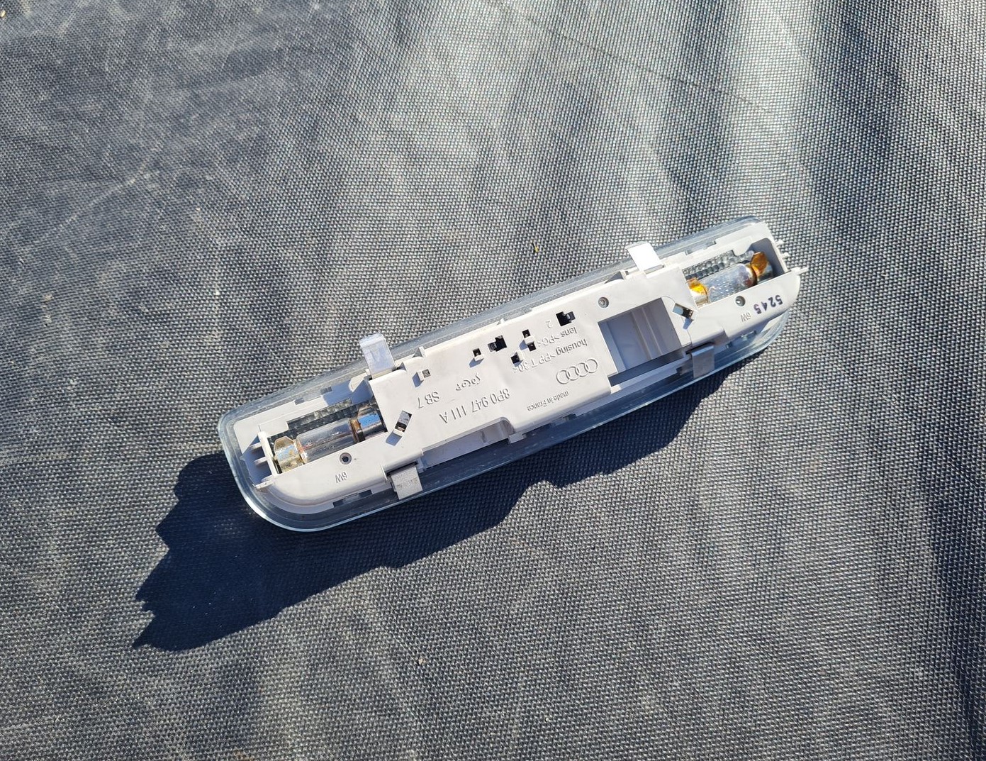 Aizmugurējo sēdvietu apgaismojums priekš AUDI A4 AVANT 2005