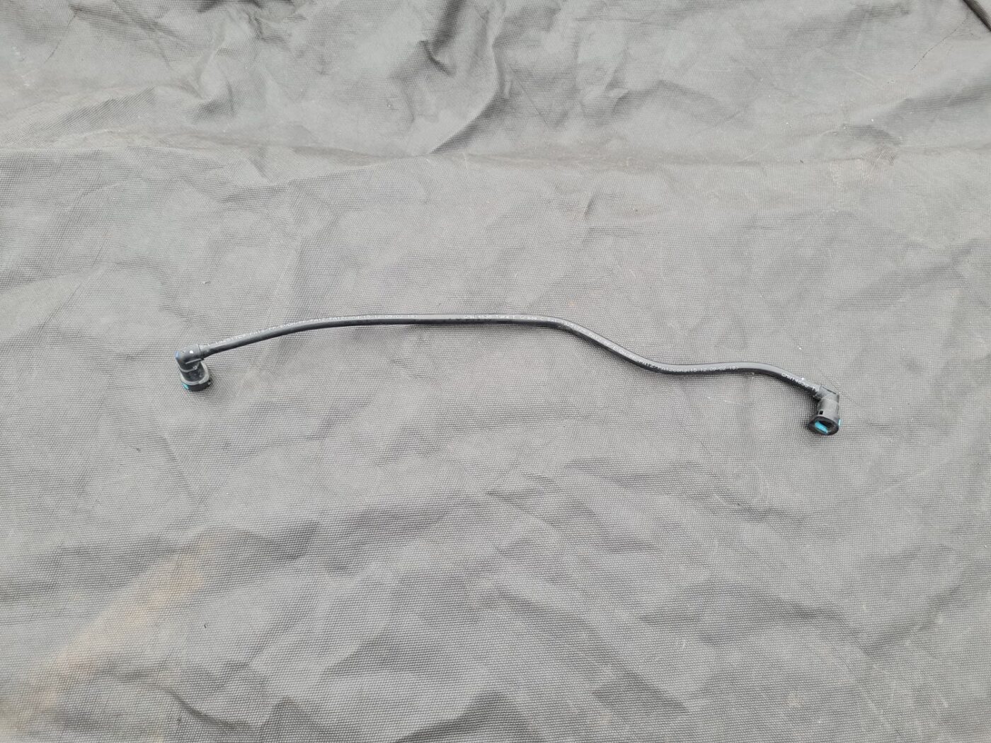 Degvielas caurule priekš OPEL INSIGNIA SPORTS TOURER 2010