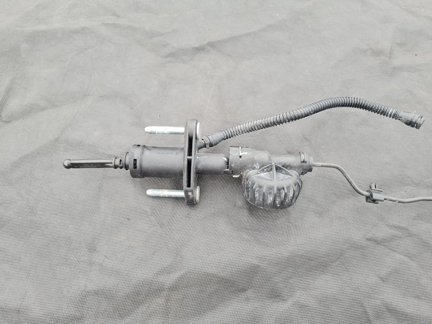 Sajūga galvenais cilindrs priekš OPEL INSIGNIA SPORTS TOURER 2010