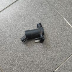 Mazgātāja šķidruma sūknis priekš VOLVO V70 2009