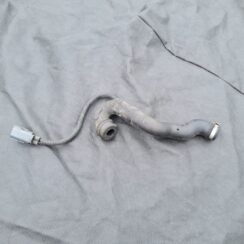 Kartera ventilācijas caurule priekš VOLVO S80 2007 GREY