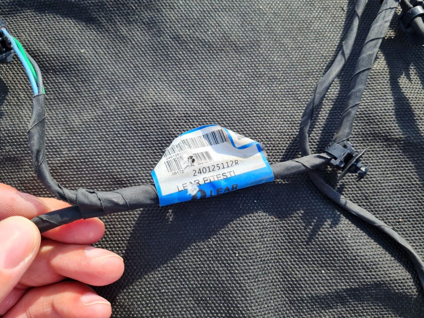 Priekšejo lukturu vadi priekš RENAULT LAGUNA 2011 2 Priekšejo lukturu vadi priekš RENAULT LAGUNA 2011