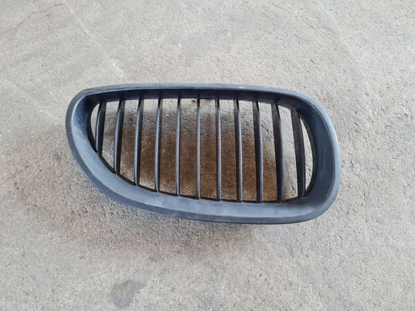 Bufera reste priekš BMW 530D E61 2006 TOURING BLUE