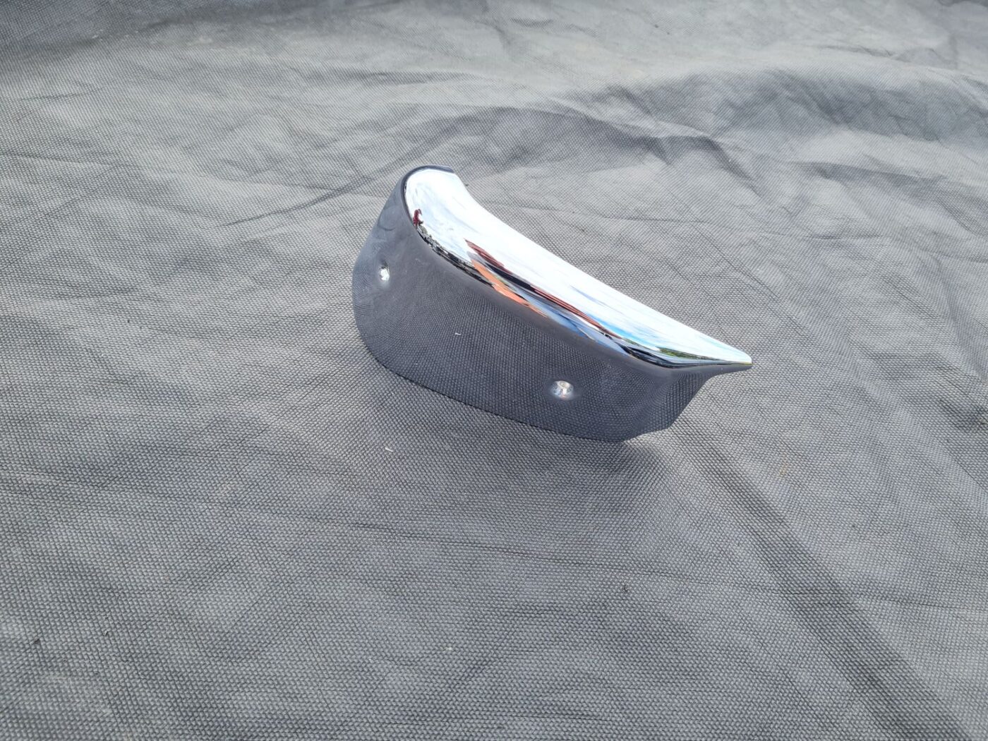 Aizmugurējo kreiso durvju apdare priekš MERCEDES BENZ CLS 320 2005