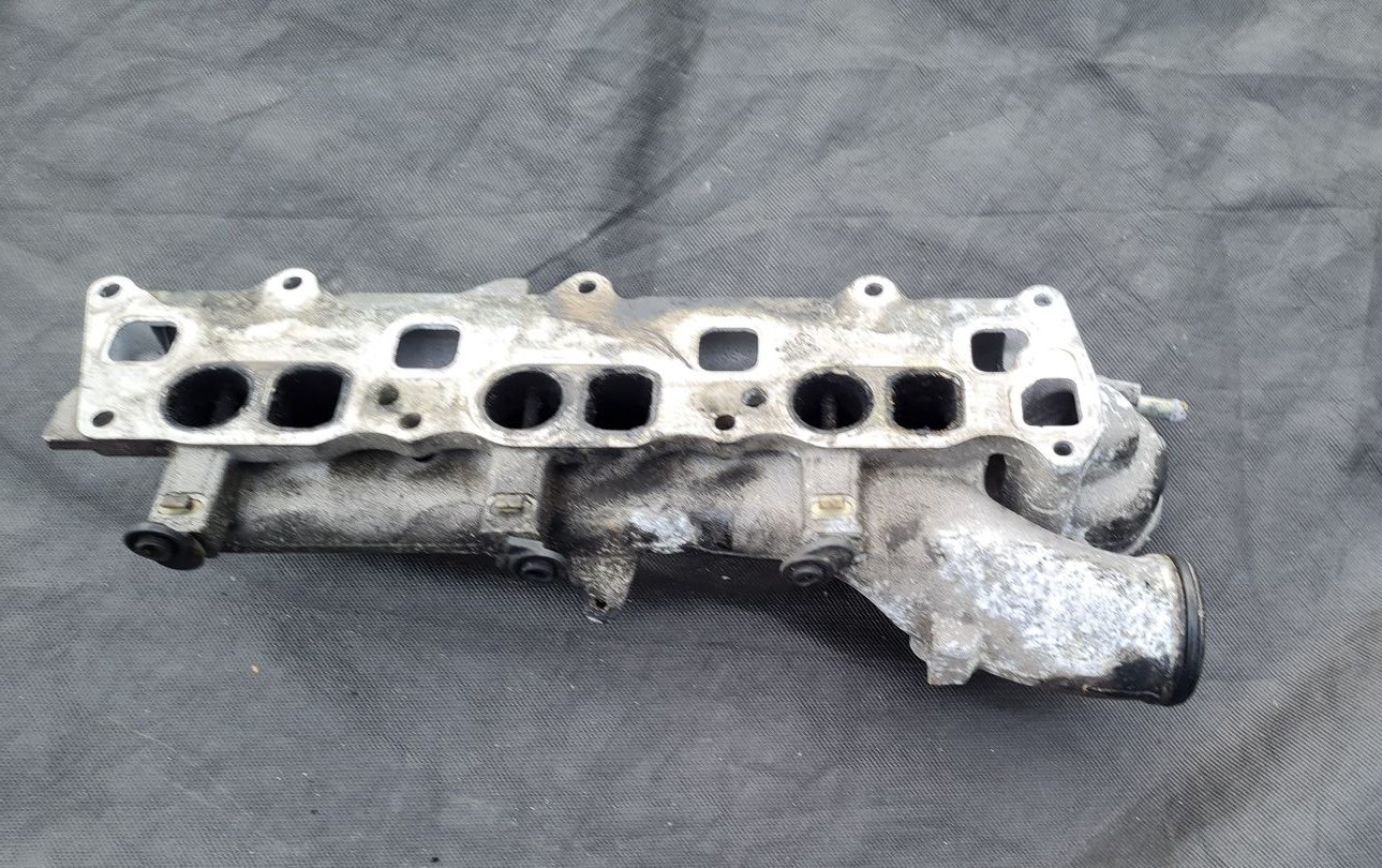 Ieplūdes kolektors priekš MERCEDES BENZ CLS 320 2005 3 Ieplūdes kolektors priekš MERCEDES BENZ CLS 320 2005