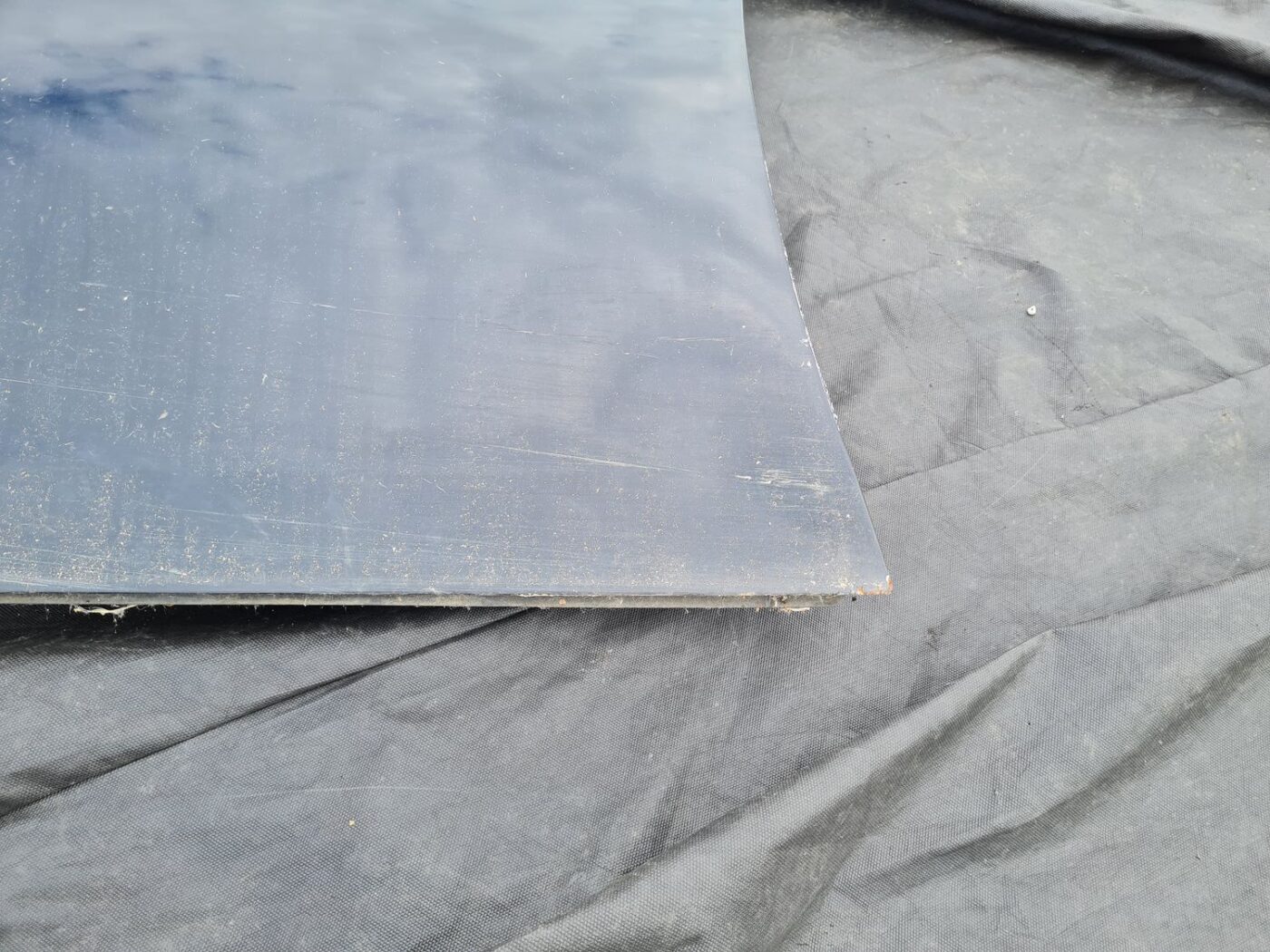 Priekšējās kreisās durvis priekš MERCEDES BENZ CLS 320 2005 2 Priekšējās kreisās durvis priekš MERCEDES BENZ CLS 320 2005