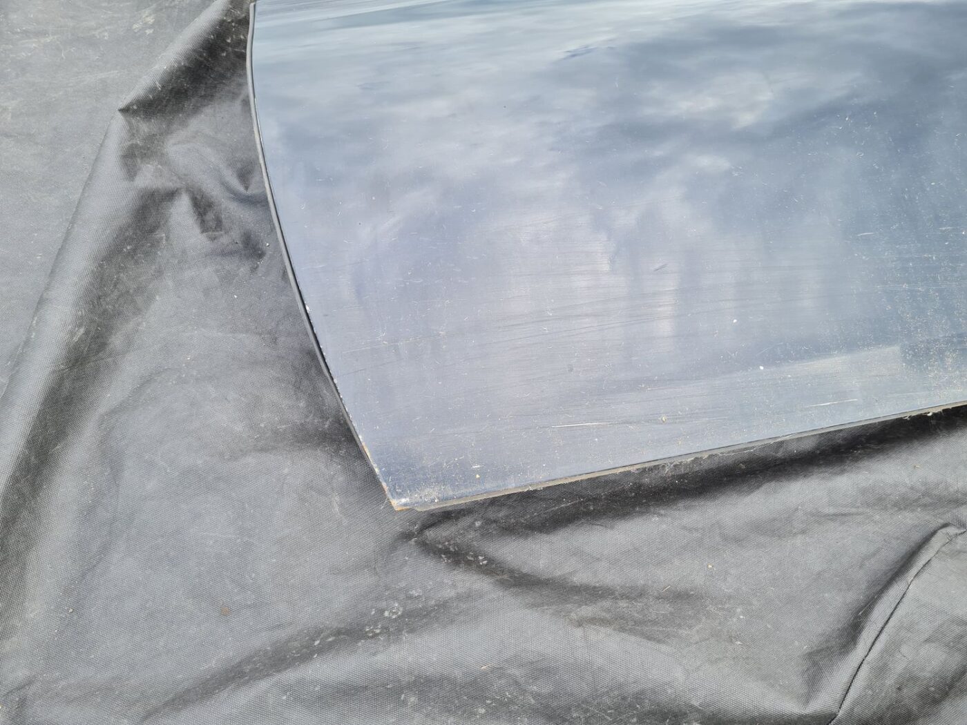 Priekšējās kreisās durvis priekš MERCEDES BENZ CLS 320 2005 8 Priekšējās kreisās durvis priekš MERCEDES BENZ CLS 320 2005